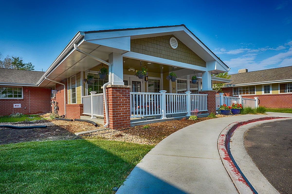 the front of the Lakeside Post Acute facility